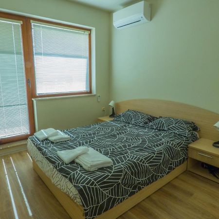Private Apartment In Cypress Complex 15 Varna Dış mekan fotoğraf