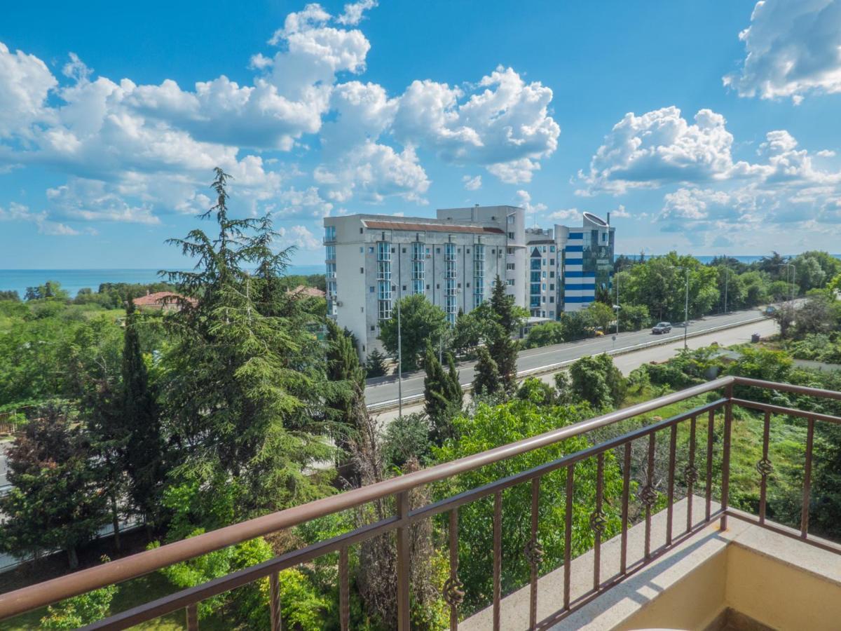 Private Apartment In Cypress Complex 15 Varna Dış mekan fotoğraf